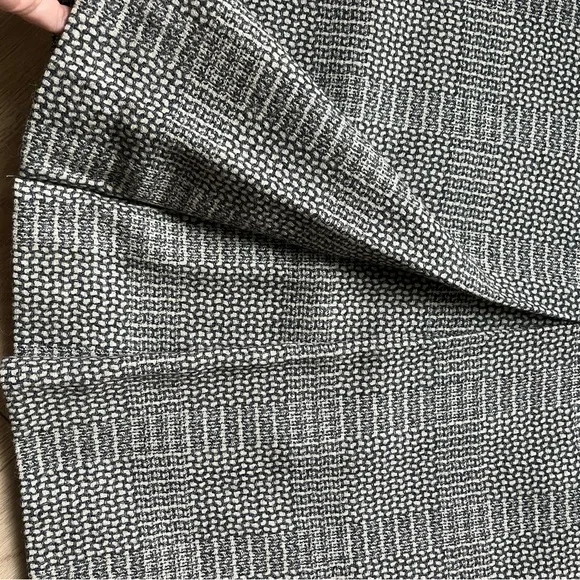 Ports Pencil Skirt - fully lined - Picture 5 of 9